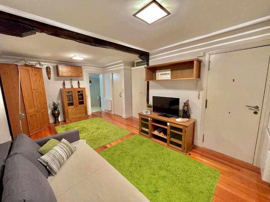 Andra Mari Etxea Apartamento En Parte Antigua Bermeo Bagian luar foto
